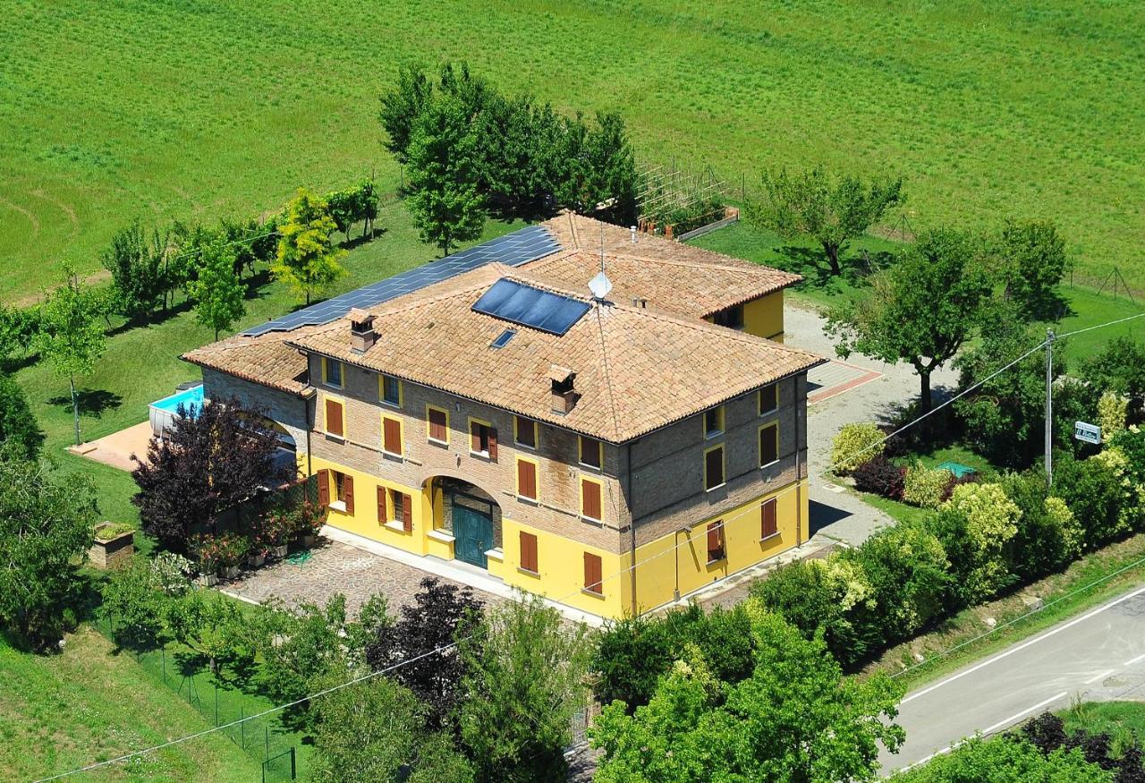 波尔迪克住宿加早餐旅馆 Praticello di Gattatico 外观 照片